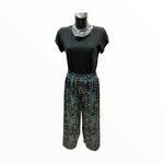 Load image into Gallery viewer, Pantalone + pochette, fantasia &quot;Flowers&quot; collezioni Acquadicocco.
